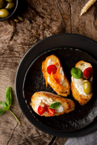 Read more about the article Quick and Easy “Crostini Recipes” for Entertaining