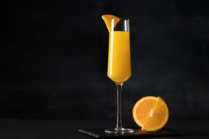 Read more about the article Cheers to Brunch: Crafting Your Signature Mimosa Recipe