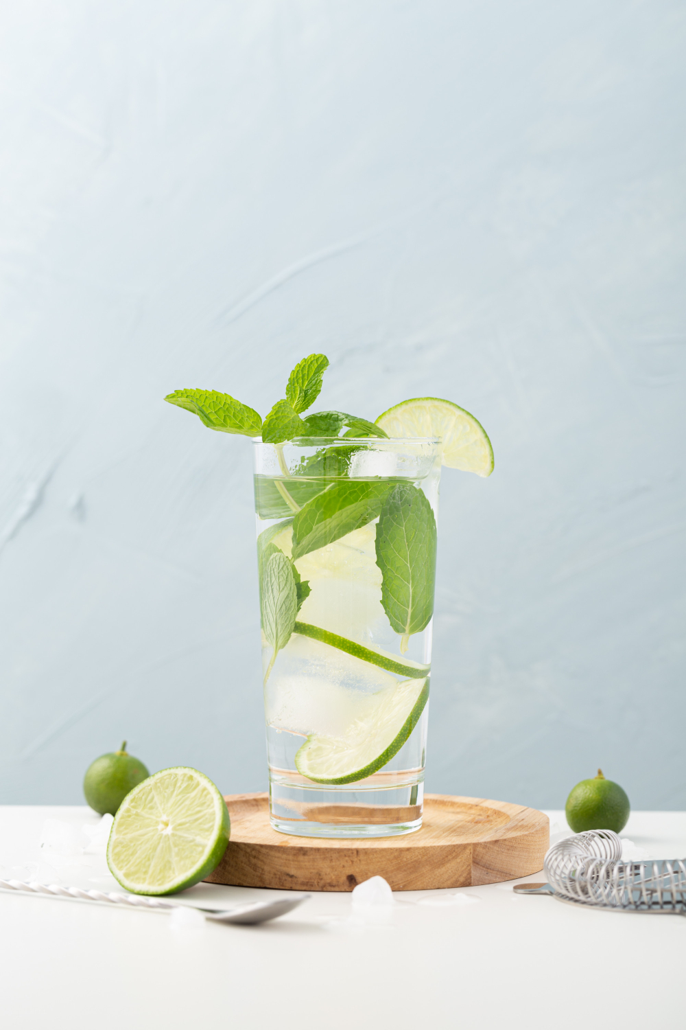 Read more about the article Mastering Mojitos: Your Ultimate Recipe Guide