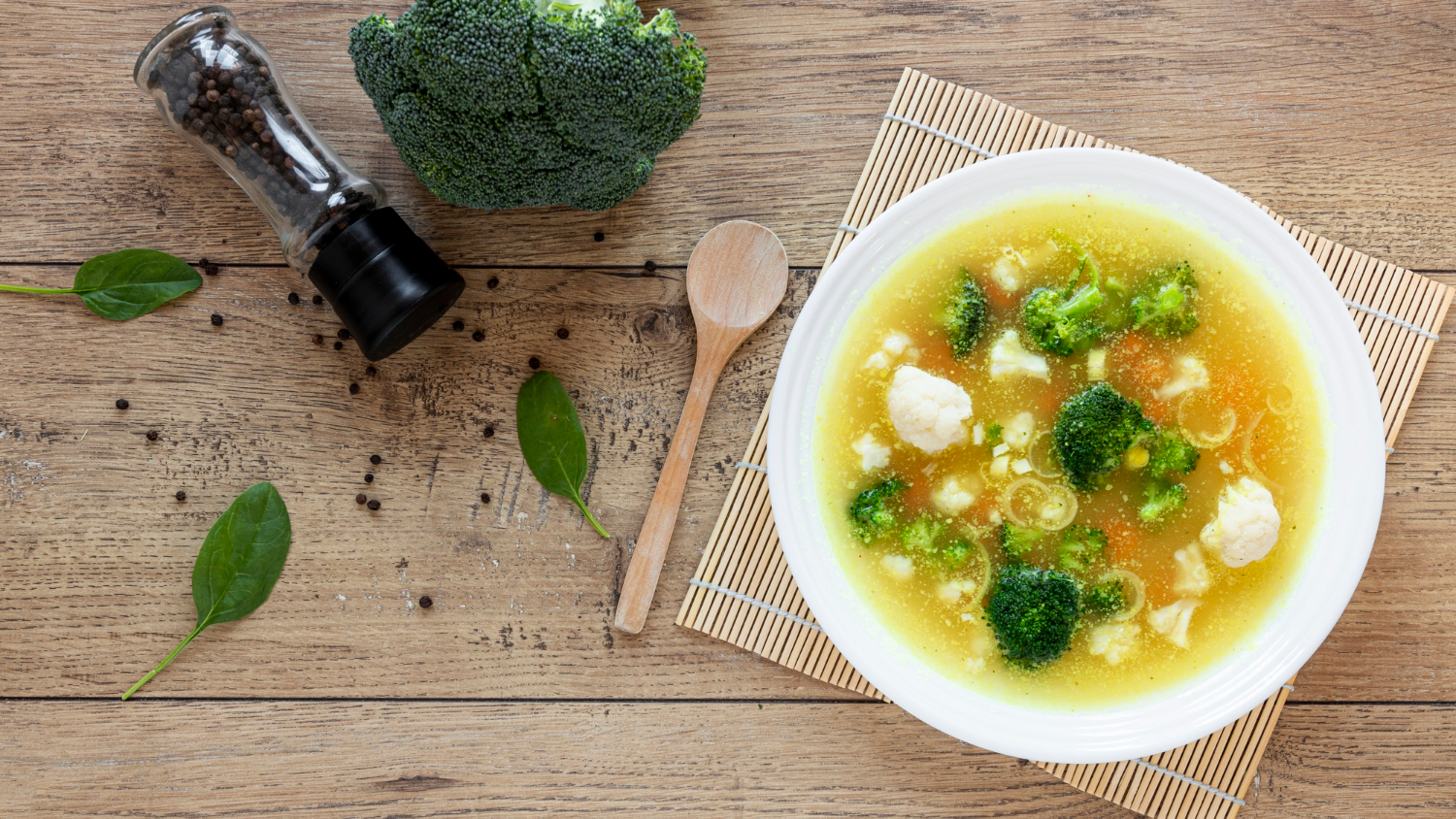Read more about the article Cheese Broccoli Soup: A Flavorful Twist on a Classic Dish